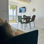 Vue Et Devant La Parking Marindore * باندول