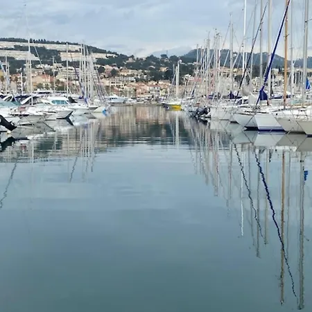 Vue Et A 20m De La Avec Parking Marindore Apartment Bandol