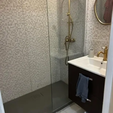 Apartment Vue Et A 20m De La Avec Parking Marindore Bandol