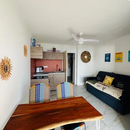 Apartment Vue Et A 20m De La Avec Parking Marindore *